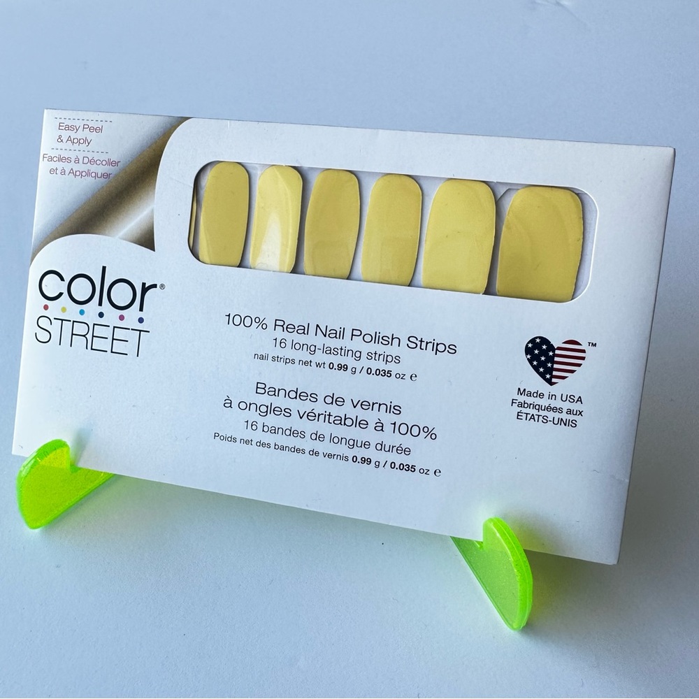 Color street Belgian Buttercup Yellow